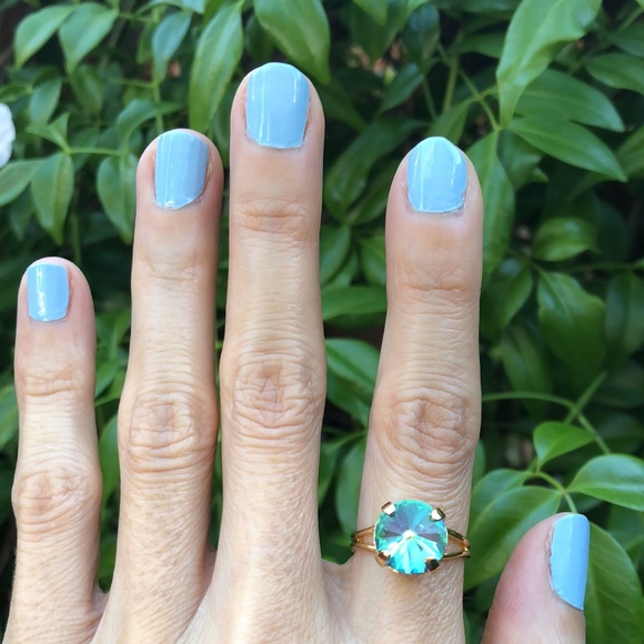 Violet Aurora Borealis Rivoli Crystal Ring - Picture 7 of 14